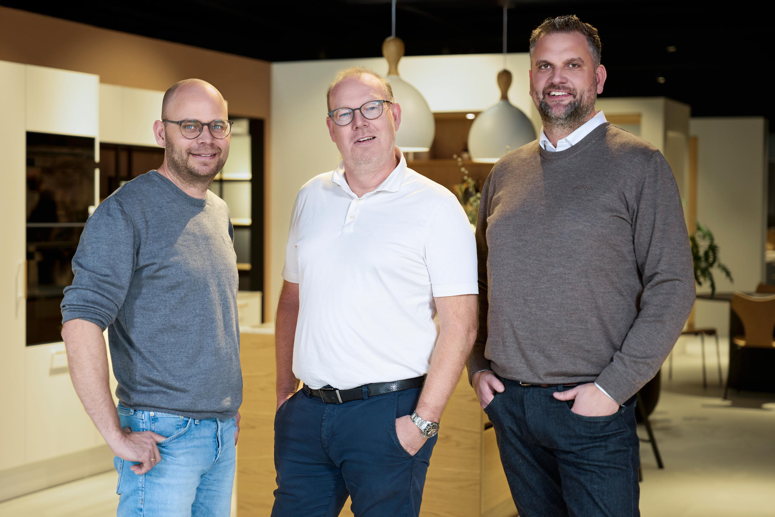 På billedet ses her indehaver & CTO, Henrik Holm Poulsen, Bestyrelsesformand Poul Willadsen samt indehaver og CSO Jesper Vinther Fruergaard (Set fra venstre)